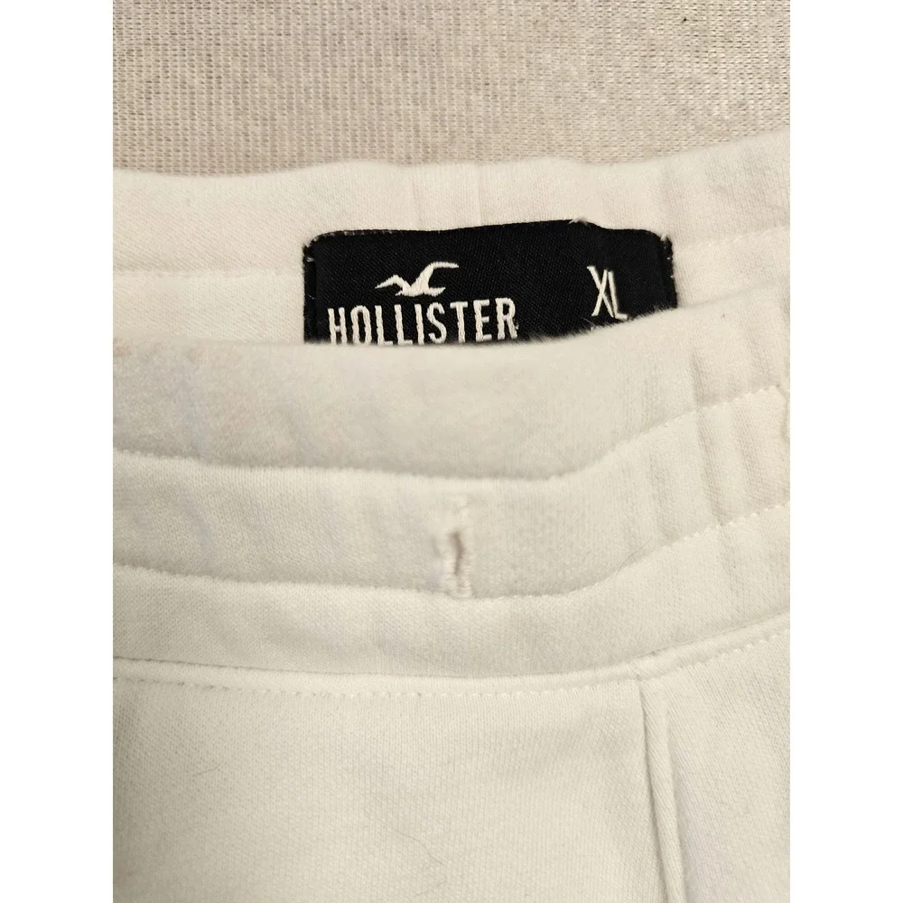 Hollister California Mens XL White Fleece Sweat Shorts Graphic Logo Cream Lounge